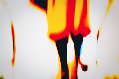 Just As She Gets Off Escalator by Hua Huang, 사진 for Sale on Singulart