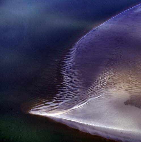Fischähnliche Struktur in der Nordsee par Klaus Schreiber, Photographie en vente sur Singulart