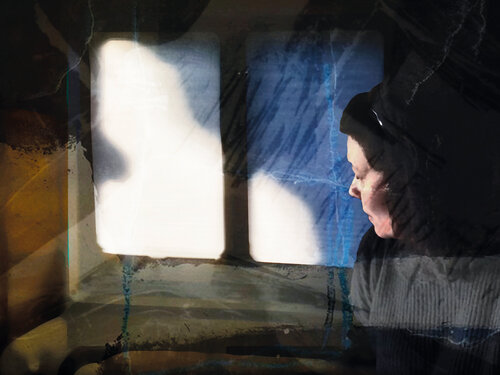 Her little blue window Olli Boehm