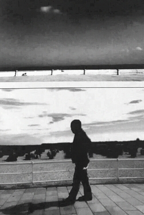 Shadow-Man at the sea Olli Boehm