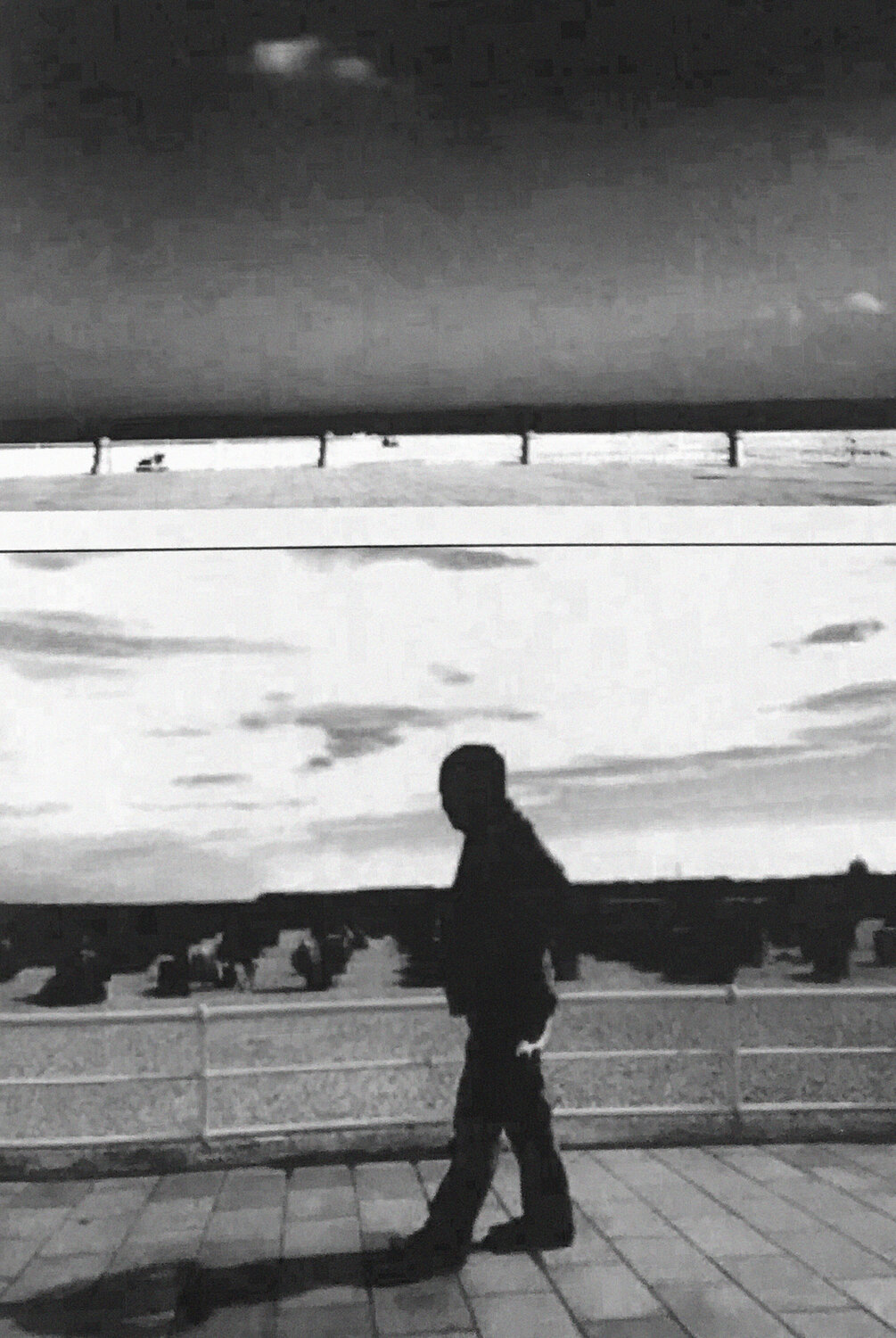 Shadow-Man at the sea Olli Boehm