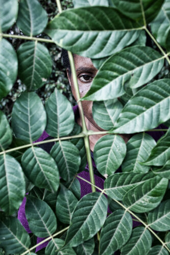 Surrender von Nura Qureshi, Fotografie kaufen auf Singulart