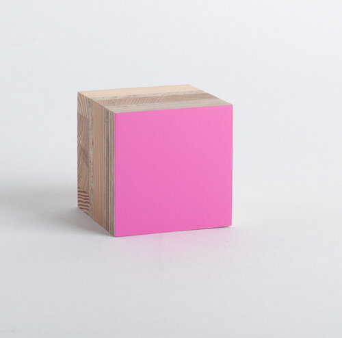 Kunst für Alle - Ein Stück 100 % fantastischer Sperrmüll mit farbiger Oberfläche in Pink - 7 von 9 di Sven Stornebel, Scultura in vendita su Singulart