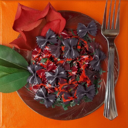 3D PopPasta _ orange di Sine von Schonen, Altri media in vendita su Singulart