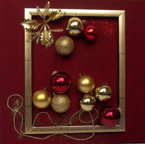 XMAS _ red / gold by Sine von Schonen, 기타 매체 for Sale on Singulart