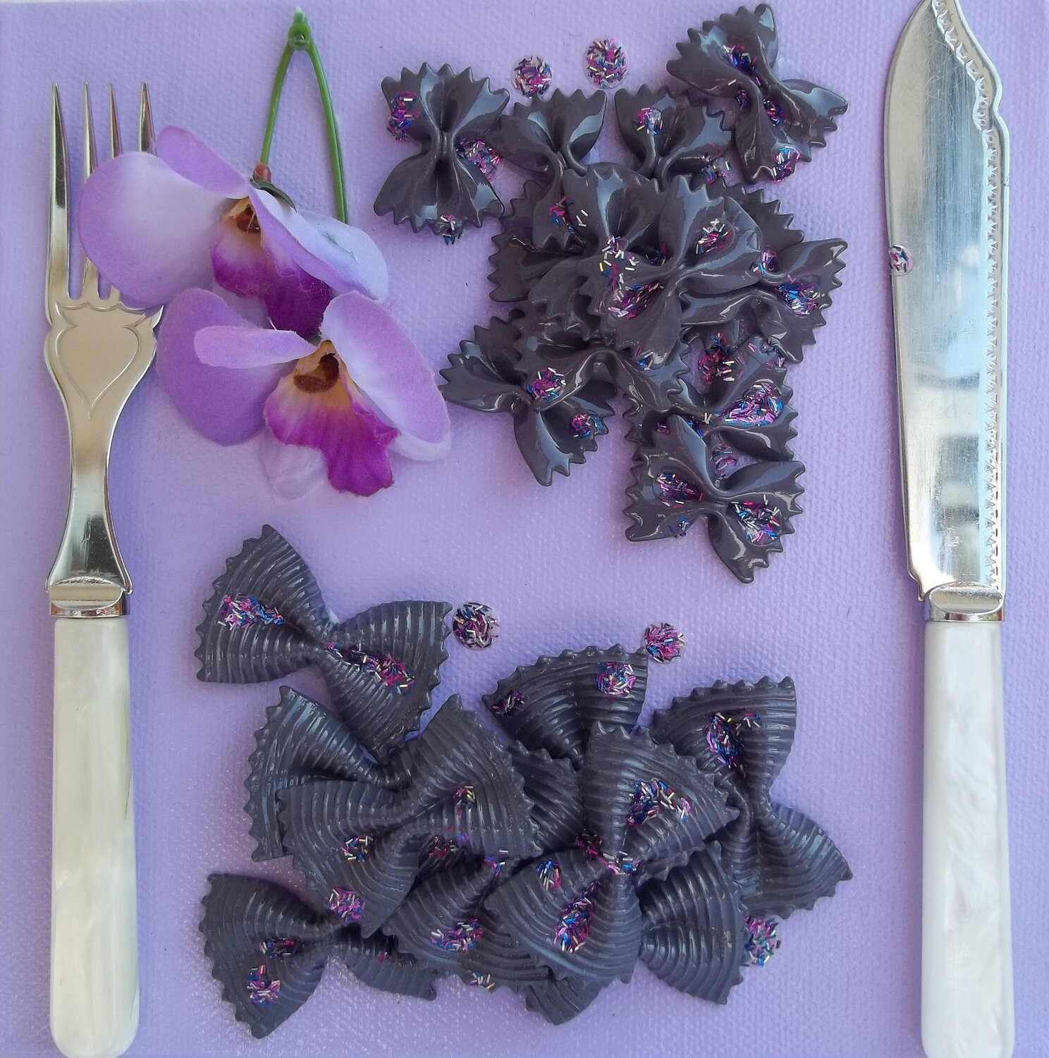 3D PopPasta _ lilac Sine von Schonen