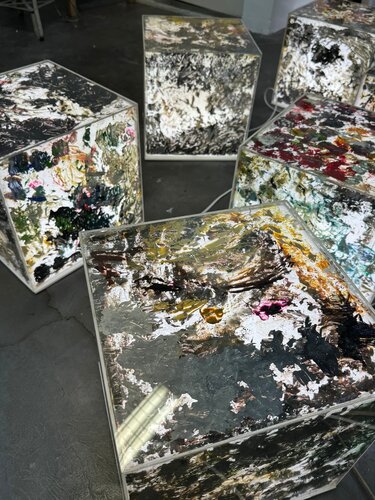 Room For Error par Ventura Salimbeni, Autres supports en vente sur Singulart
