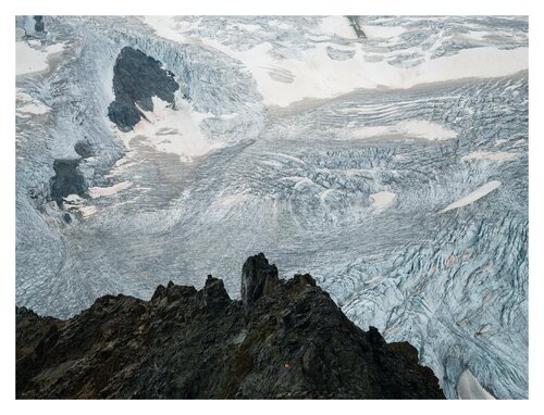 Fragile Elemente Pitztaler Gletscher I di Edgar Mall, Fotografia in vendita su Singulart