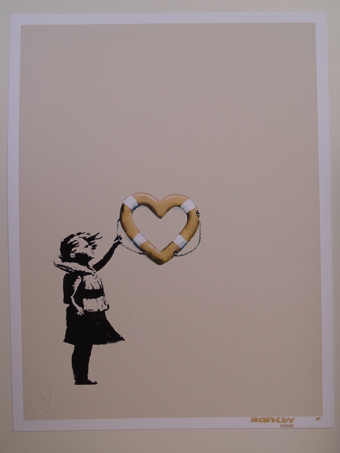 Other Post Modern Vandal - Girl With Banksy Heart Shaped Float, 2021 Other Druck zu verkaufen