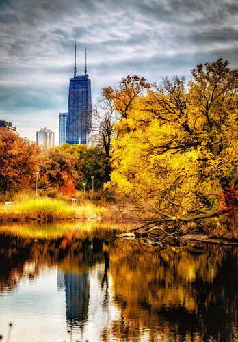 Autumn In The City by Lev Kaytsner, 사진 for Sale on Singulart