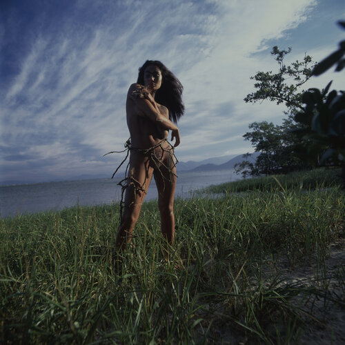 Wild Woman 3 von Marcus Luconi, Fotografie kaufen auf Singulart