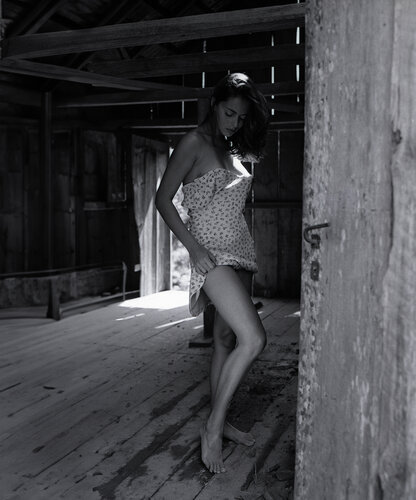 The Young Woman and the Old House by Marcus Luconi, Photography for Sale on Singulart