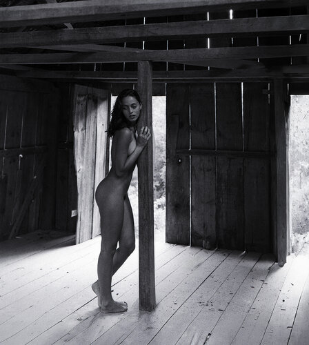 Body Between Memory and Time by Marcus Luconi, Photography for Sale on Singulart