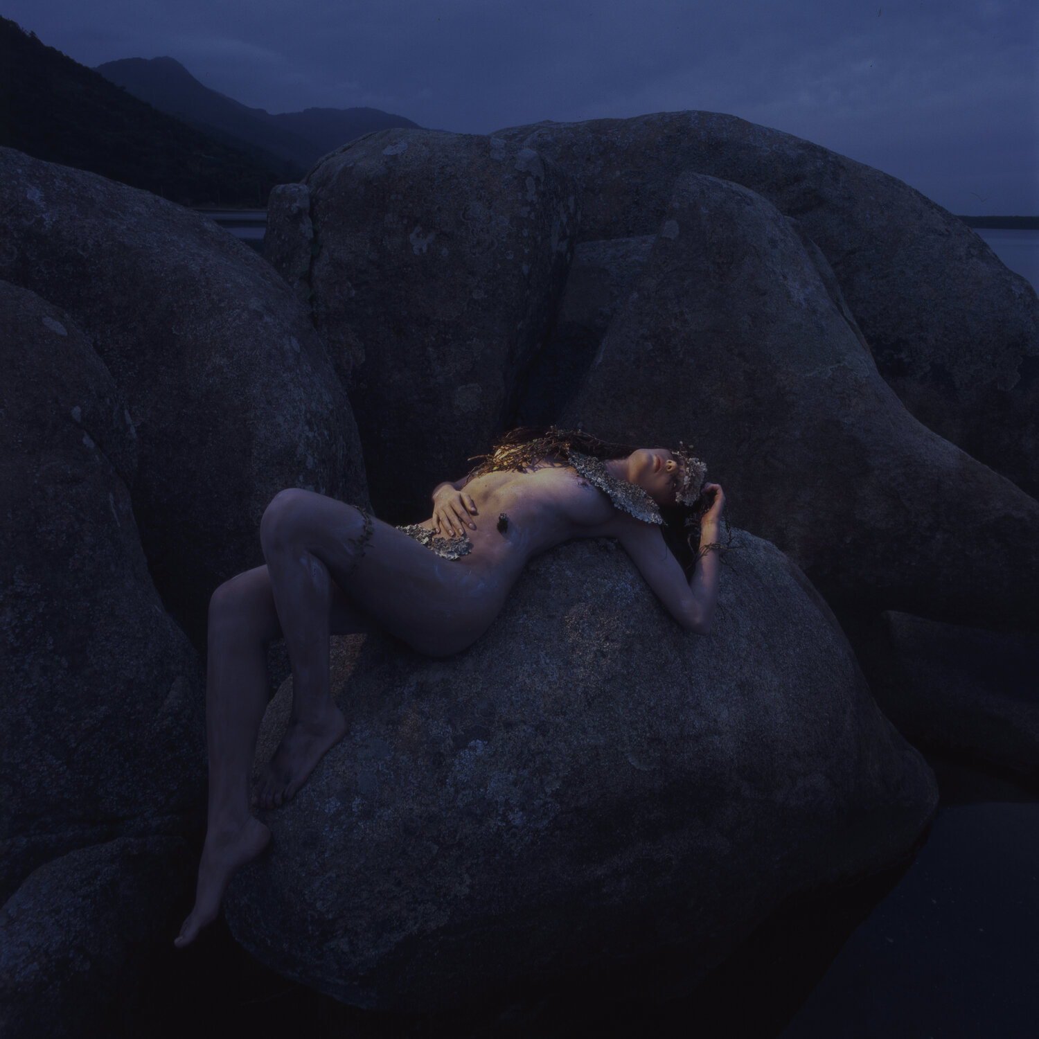 Night On the Stones Of the Lagoon Marcus Luconi Fotografie zu verkaufen