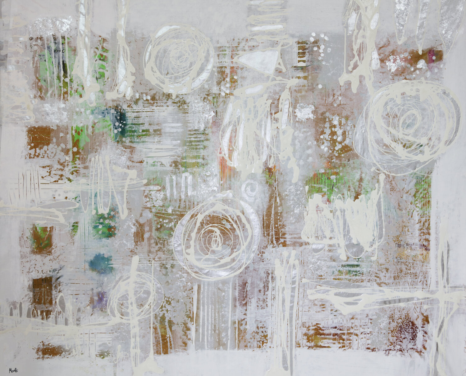Silver white Maria Moretti