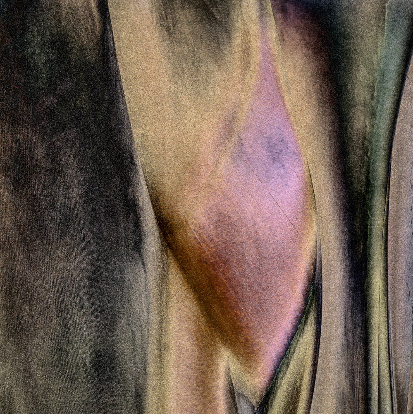 A través de la materia