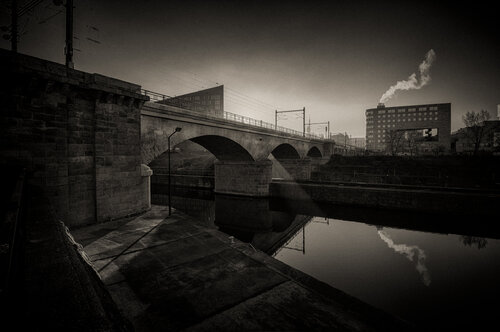 Negrelli Viaduct de Marek Boguszak, Fotografía a la venta en Singulart
