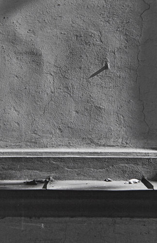 Silent Prague - Fragment of Fading, digital copy of the silver gelatin print from 1970s von Marek Boguszak, Fotografie kaufen auf Singulart