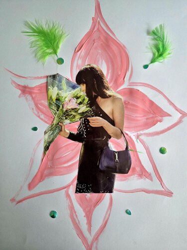 Pink blooms de Sarah Asante, Obra en papel a la venta en Singulart