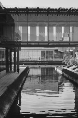 The Silent Passage in Nagasaki di Yuya Kogoh, Fotografia in vendita su Singulart