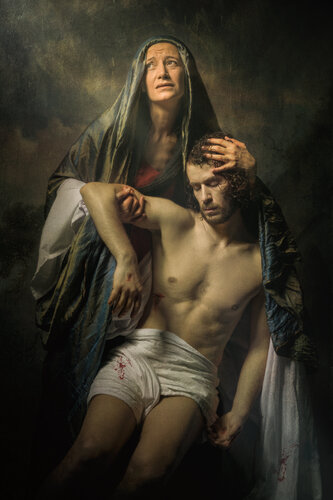 Pieta von Claudiu Guraliuc, Fotografie kaufen auf Singulart