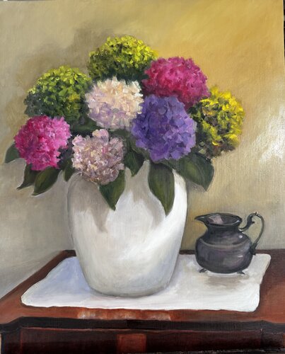 The Beauty of Hydrangeas van Suzana Pirtovšek, Schilderij te koop op Singulart