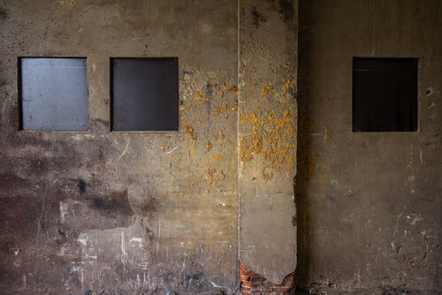 Storytelling Walls 07 von Mark De Roeck, Fotografie kaufen auf Singulart