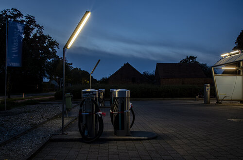 Light&Shadow 10 par Mark De Roeck, Photographie en vente sur Singulart