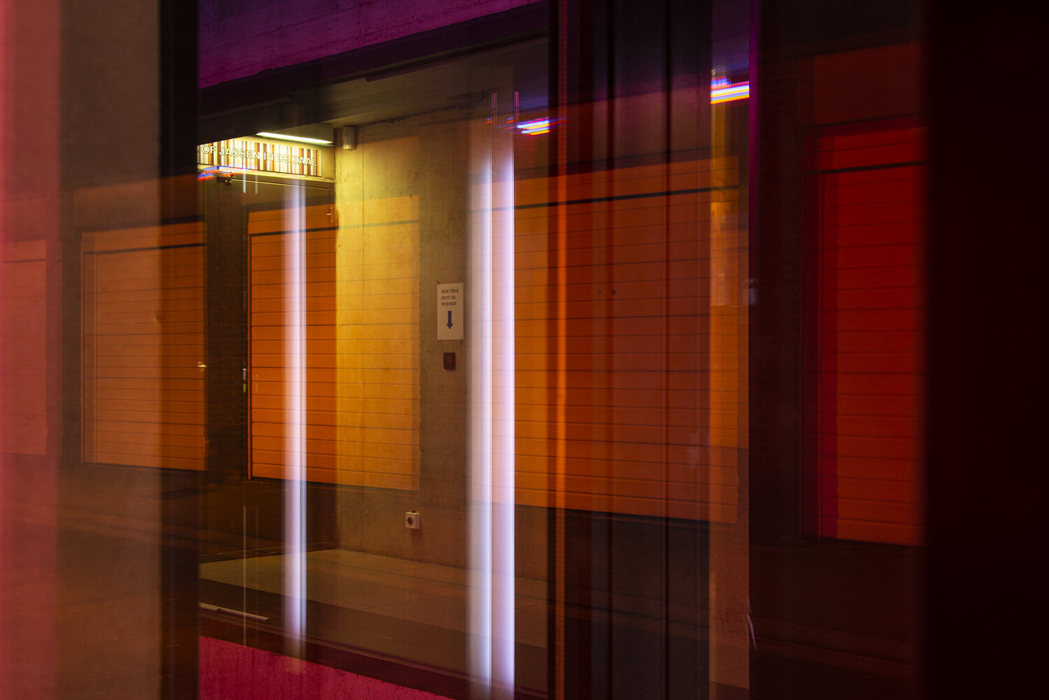 Window on Reflection 13/8418 Mark De Roeck