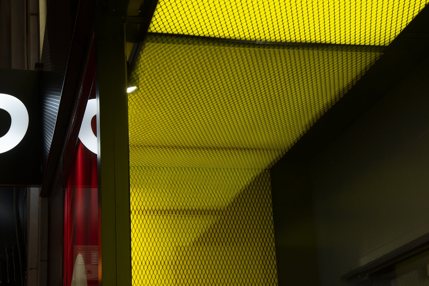 Window on Reflection 17/6381 Mark De Roeck