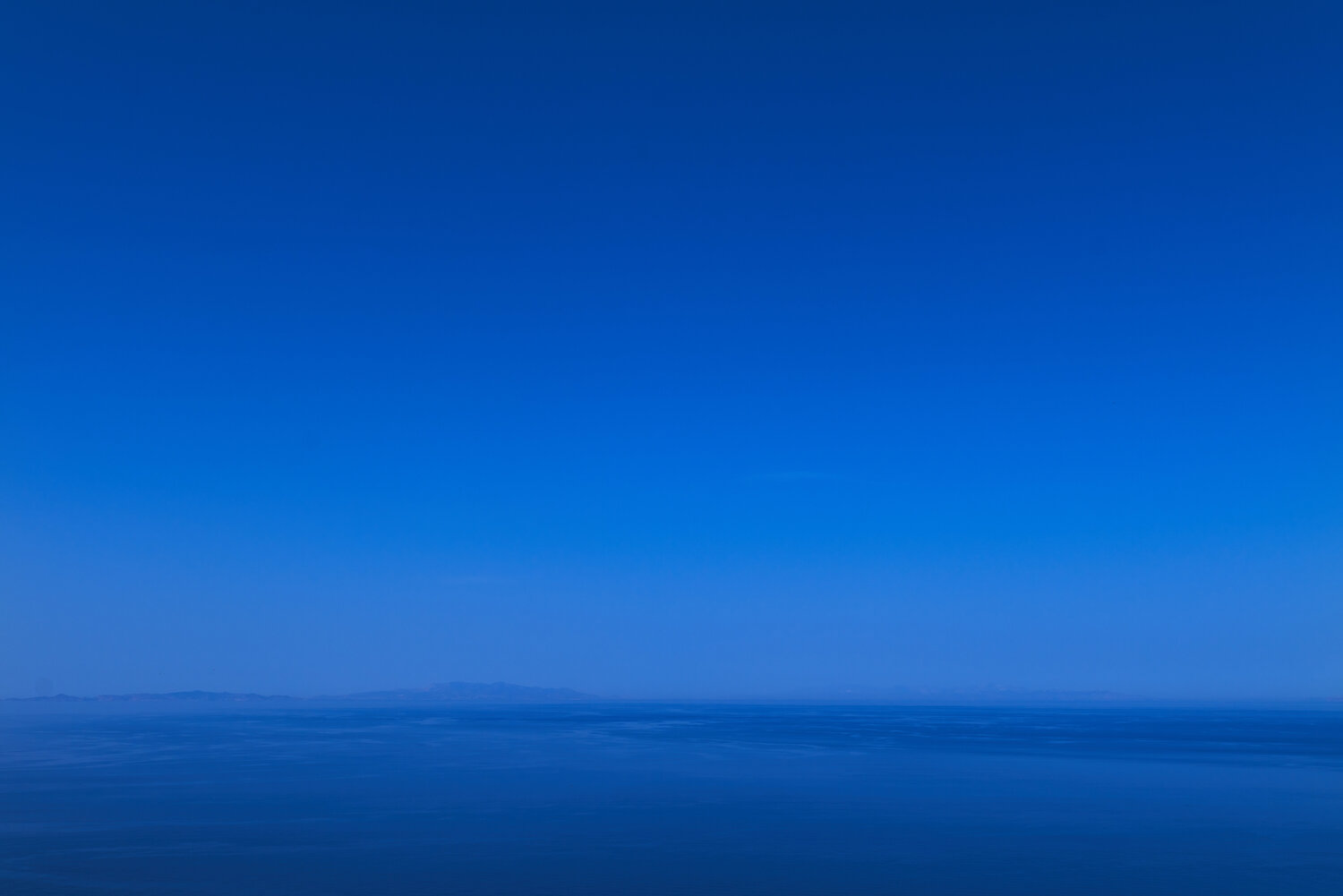 Chasing Yves Greece Laurie Victor Kay