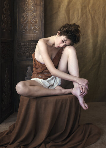 The Angle of Waiting di Alex Tsarfin, Fotografia in vendita su Singulart