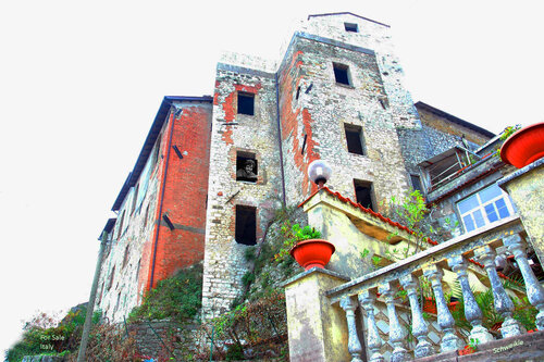 House for Sale von Tony Schweikle, Fotografie kaufen auf Singulart