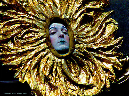 Gold Man by Tony Schweikle, Photography for Sale on Singulart
