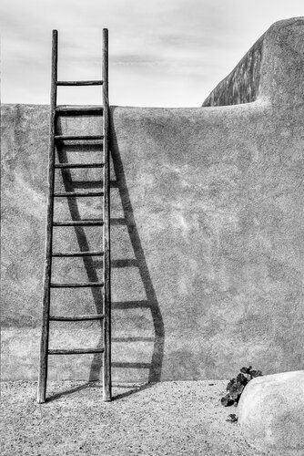O'Keeffe's Ladder di Nathan Dean, Fotografia in vendita su Singulart