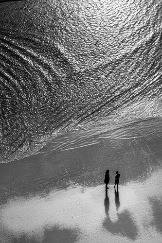 On the Beach at Dawn van Nathan Dean, Fotografie te koop op Singulart