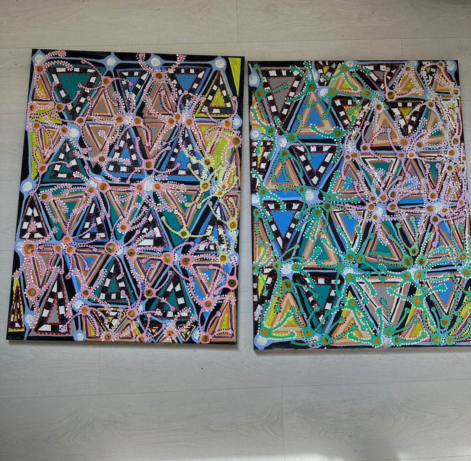 Triangle Laura Vizbule