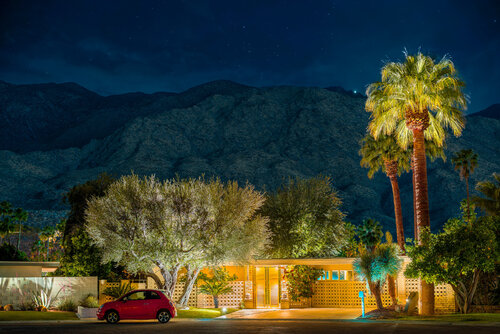 Palm Springs Nocturne by Etienne PERRONE, 사진 for Sale on Singulart