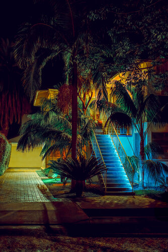 Blue Heat by Etienne PERRONE, 사진 for Sale on Singulart