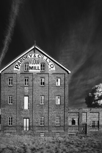 Pardey & Co No2 de Russell Brown, Fotografía a la venta en Singulart