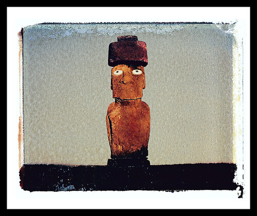 Mystische Bauwerke - Moai Statue 2 von Jörg Heimann, Fotografie kaufen auf Singulart