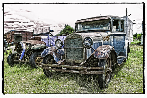 Old Scrap Car von Jörg Heimann, Fotografie kaufen auf Singulart