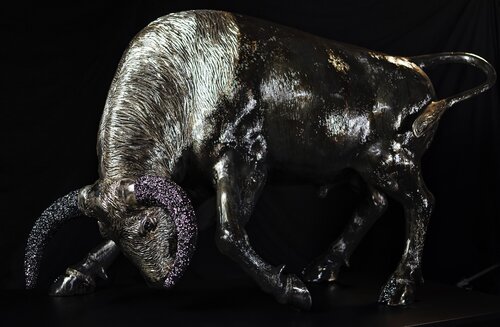 Black Bull van Nico Mastroprimiano, Beeldhouwwerk te koop op Singulart