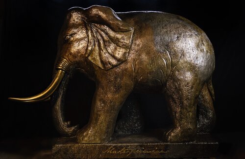 MÁSUEFANJO von Nico Mastroprimiano, Skulptur kaufen auf Singulart