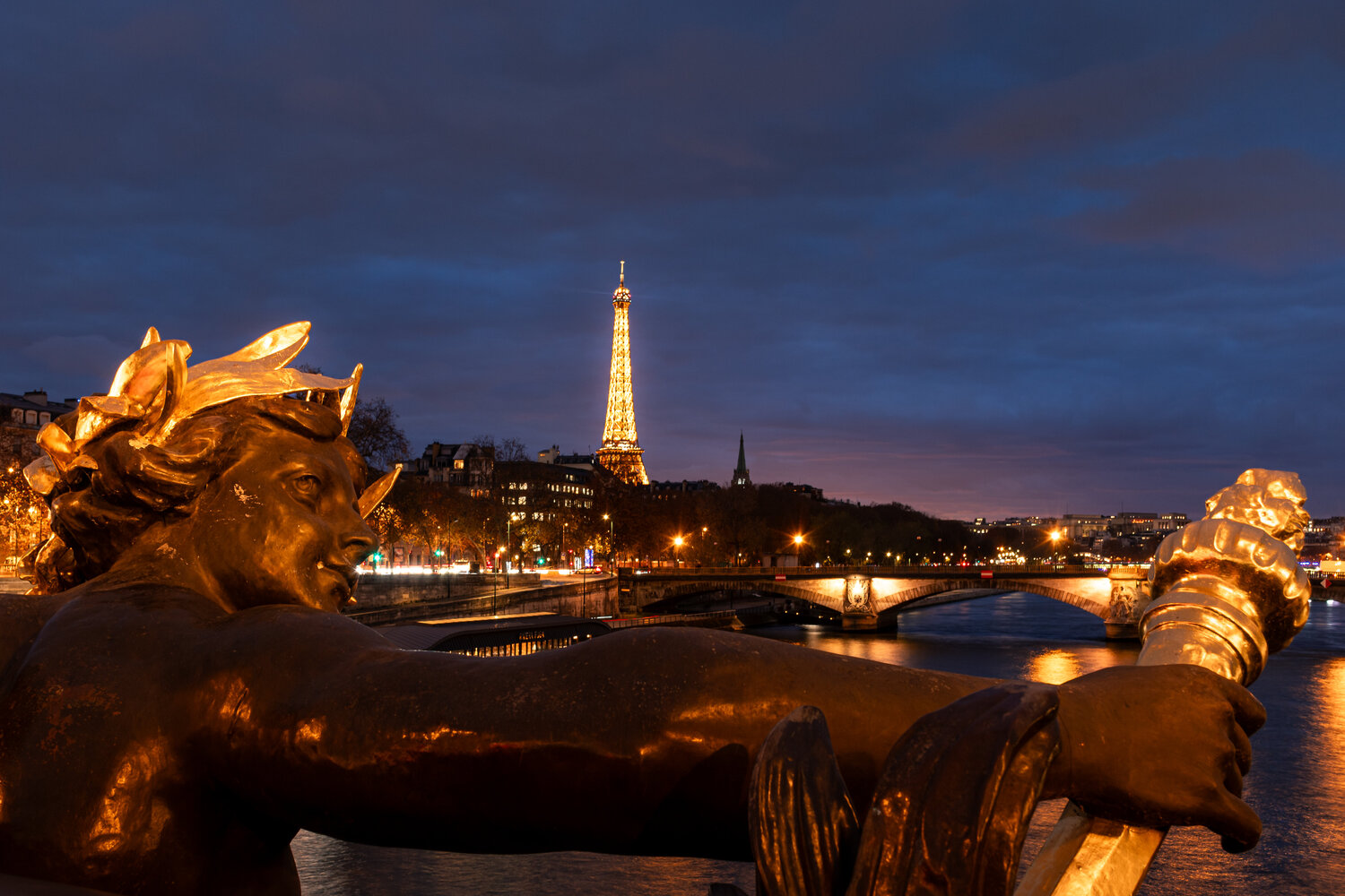 Un ange veille sur Paris Florent KOPP