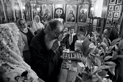 Prayers In The Russian Orthodox Church, the Holy City von Motty Levy, Fotografie kaufen auf Singulart