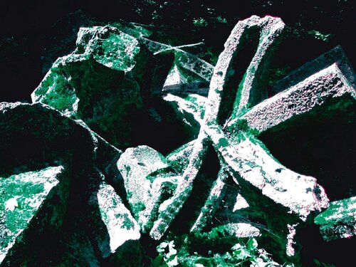 SIGN OF THE PAST van Jutta Leitner, Fotografie te koop op Singulart