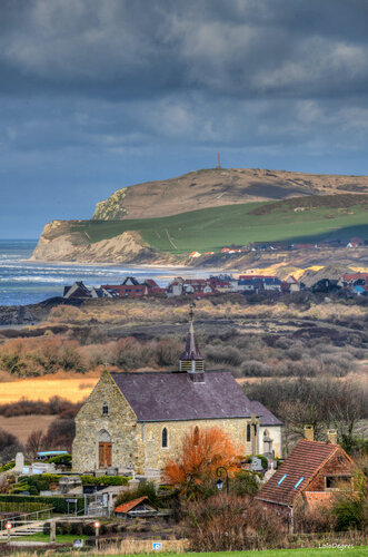 L'Eglise de TARDINGHEN avec vue sur le Cap Blanc Nez ( TARDINGHEN HAUT DE FRANCE 62) von Laura Gressier, Fotografie kaufen auf Singulart