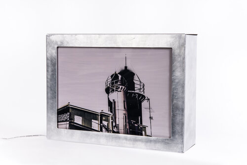 safe zone (light-house #6 - Porto Garibaldi) di Nat Wilms, Fotografia in vendita su Singulart
