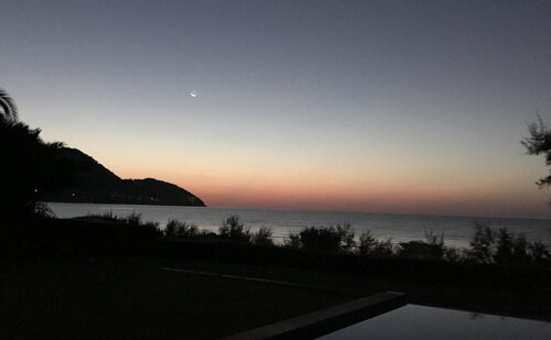 Das erste Licht des Tages van Marion Kotyba, Digitaal te koop op Singulart